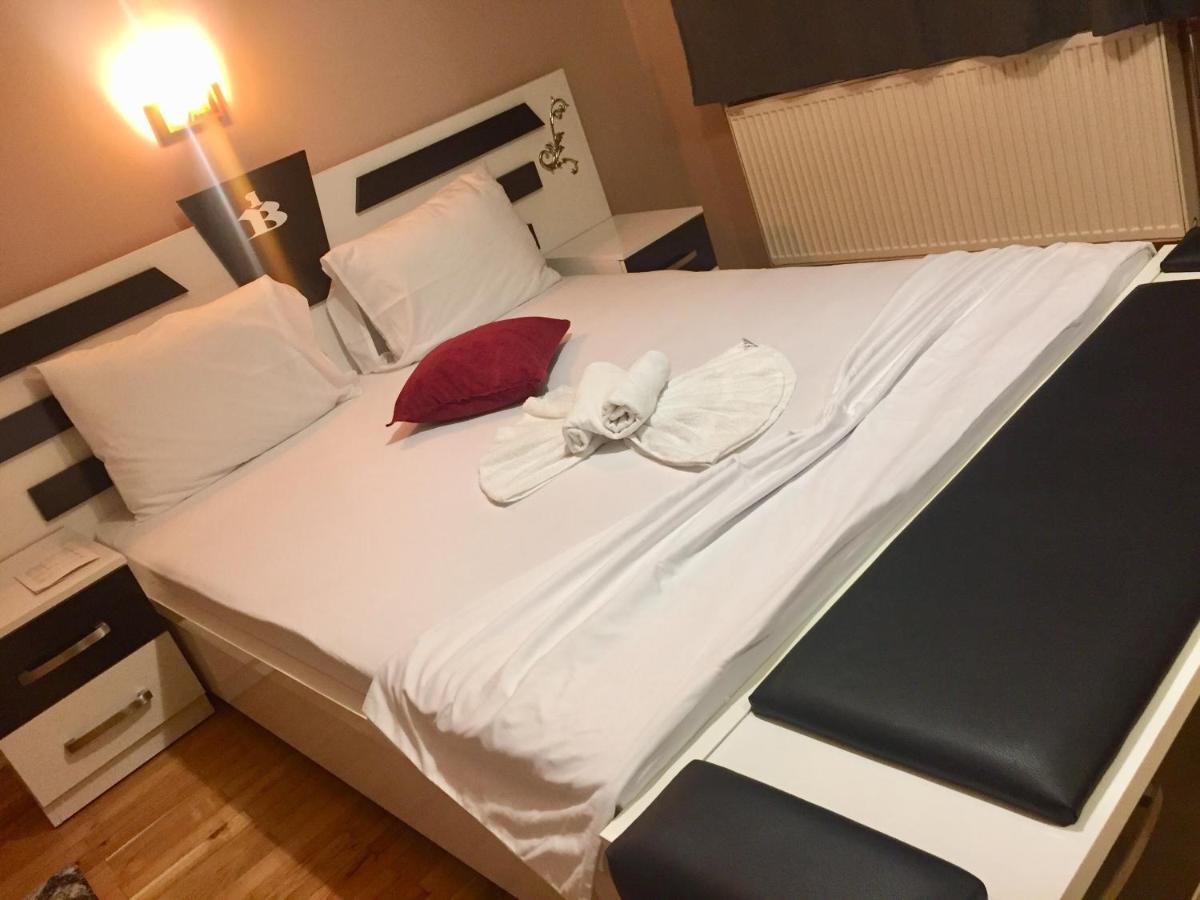 Hotel Bavaria Приштина Экстерьер фото